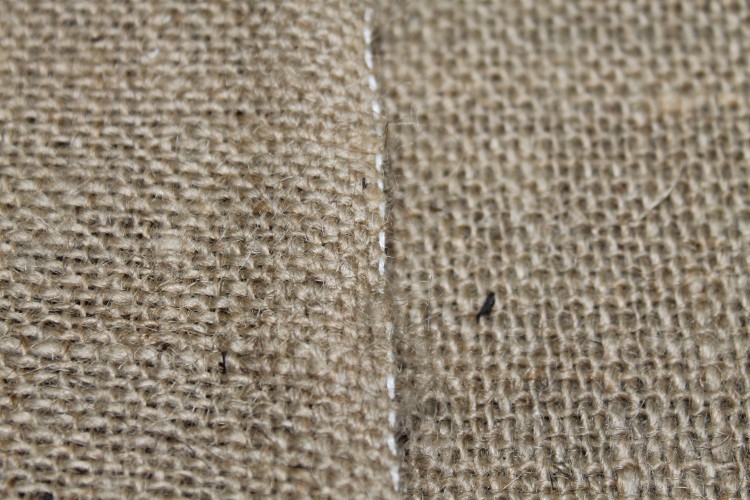 20478-1 Ungrundierte Jute 425g 2.10m breit